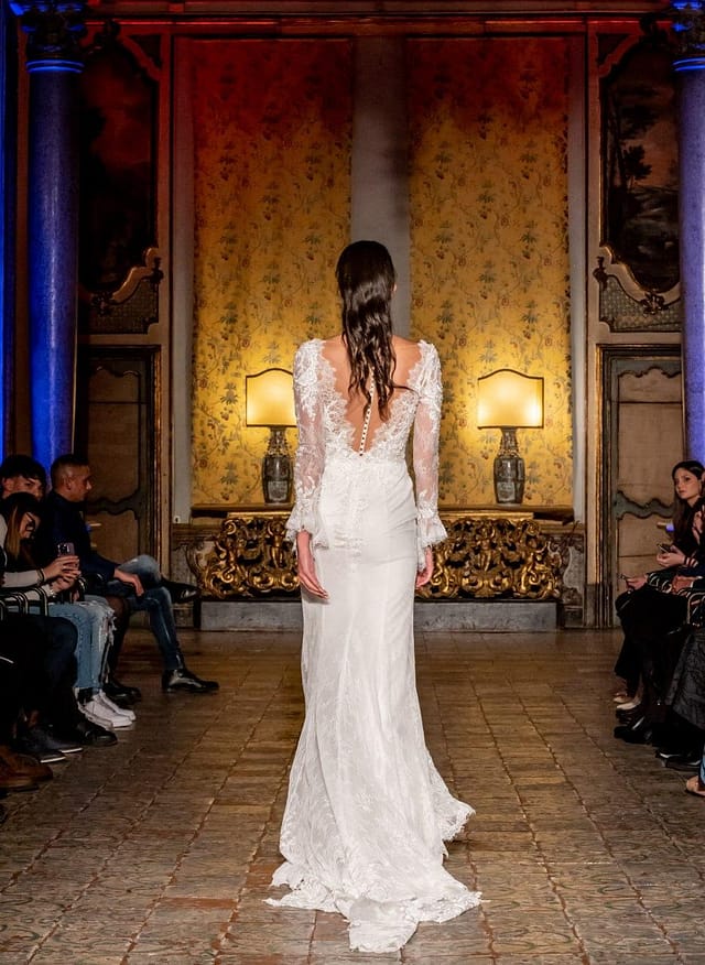 Nicole_sardp_modella_sposa_di_dietro